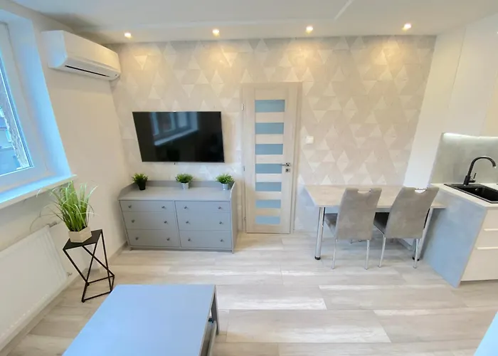 Krasny - V Starom Meste *