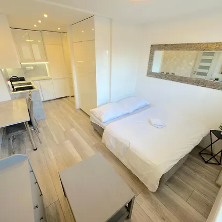 Krásny - V Starom Meste *